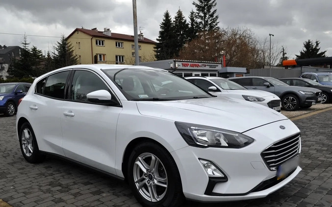 Ford Focus cena 75777 przebieg: 70000, rok produkcji 2019 z Ustrzyki Dolne małe 529